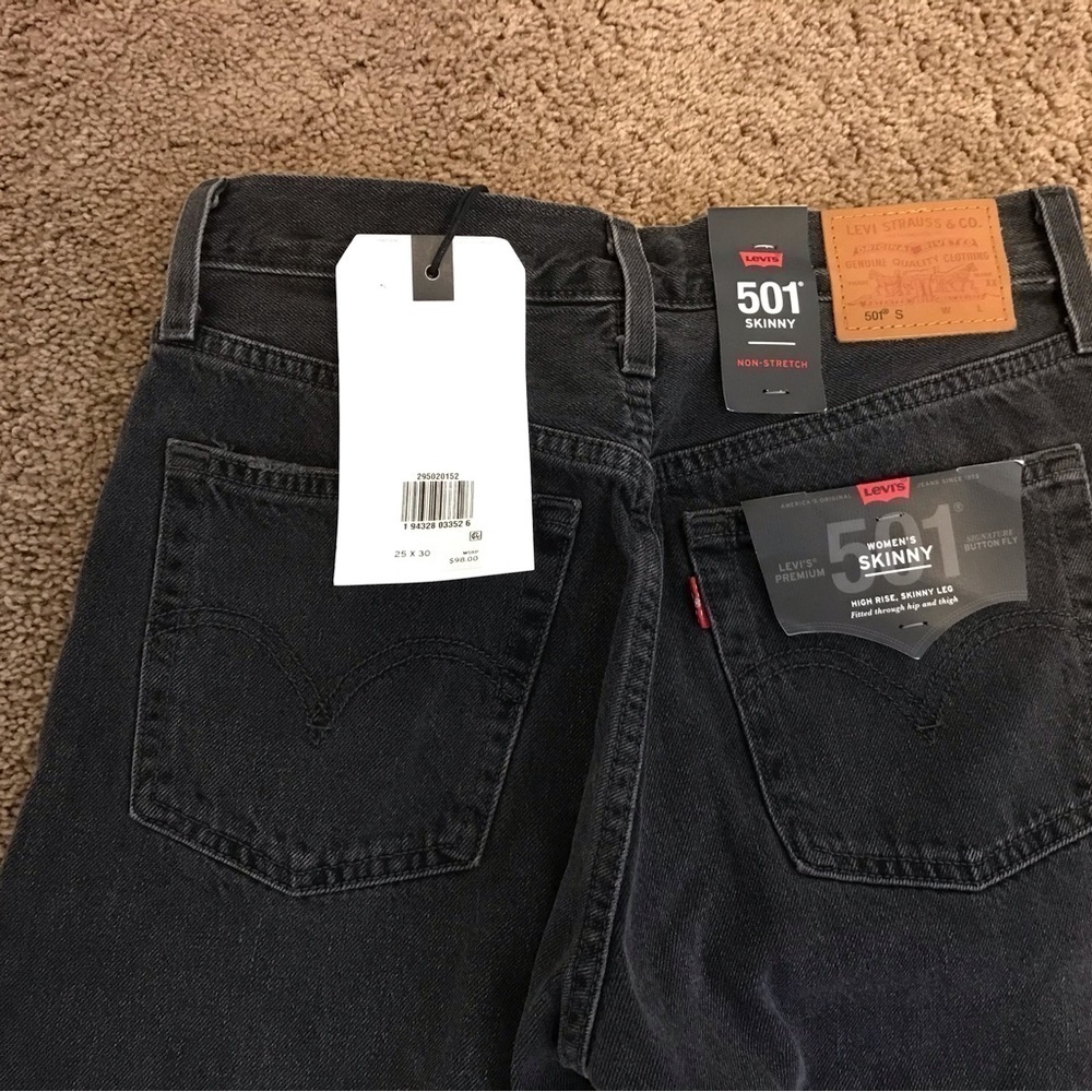 NWT Womens Levi’s Skinny High Rise 501 Black Jeans - Picture 6 of 7
